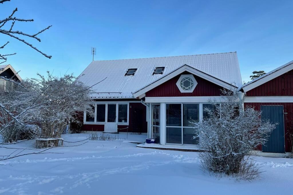 Villa Familjevaenligt Hus Naera Isaberg! à Hestra Extérieur photo