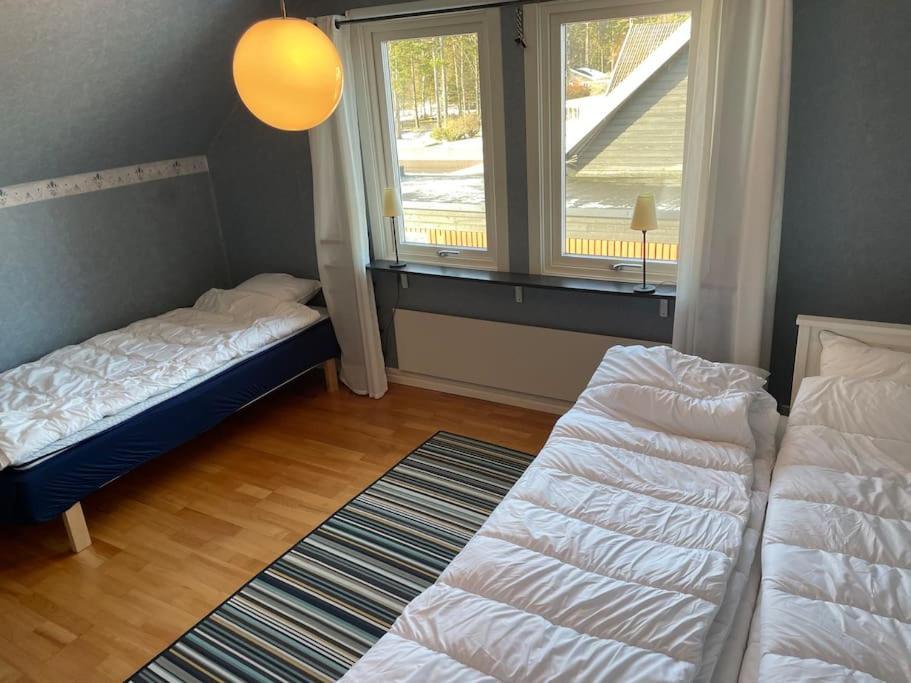 Villa Familjevaenligt Hus Naera Isaberg! à Hestra Extérieur photo