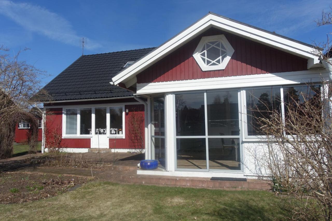 Villa Familjevaenligt Hus Naera Isaberg! à Hestra Extérieur photo